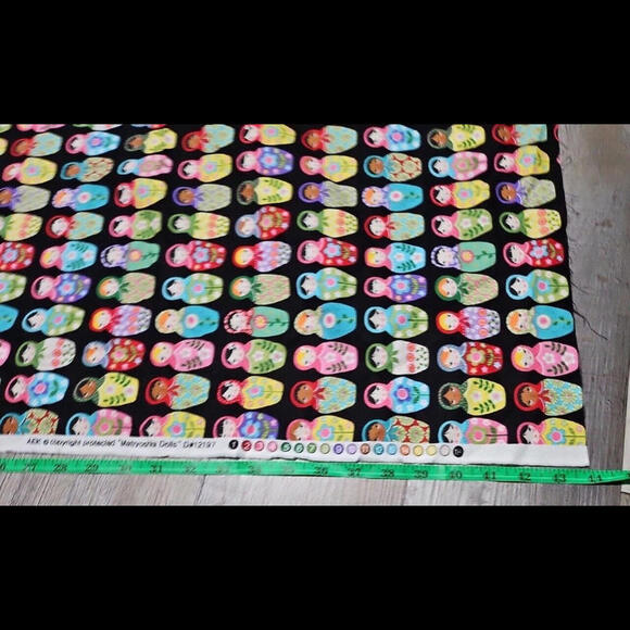 Matryoshka Dolls Fabric 44x 43" Russian Nesting Dolls Design AEK - Picture 7 of 9